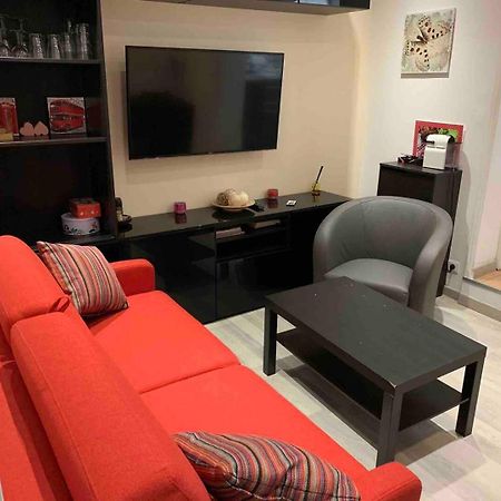 Apartamento Gheddachi Gentilly Exterior foto