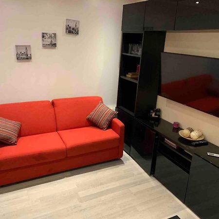 Apartamento Gheddachi Gentilly Exterior foto
