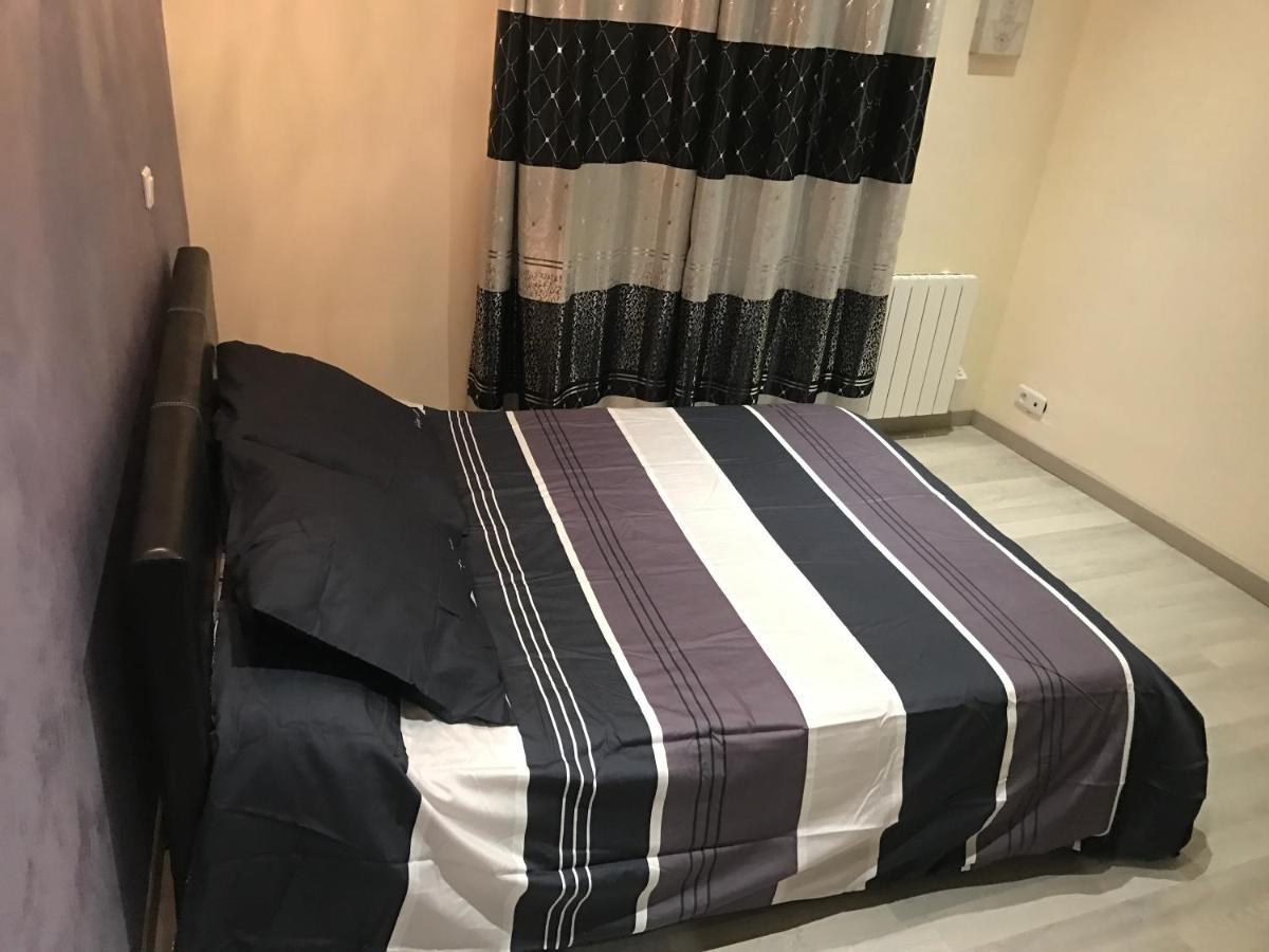 Apartamento Gheddachi Gentilly Exterior foto