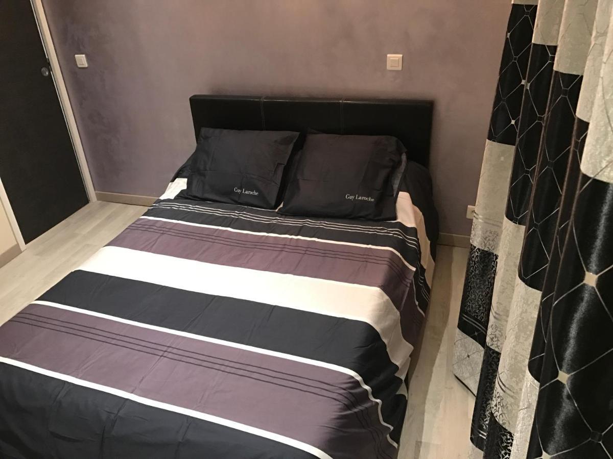 Apartamento Gheddachi Gentilly Exterior foto