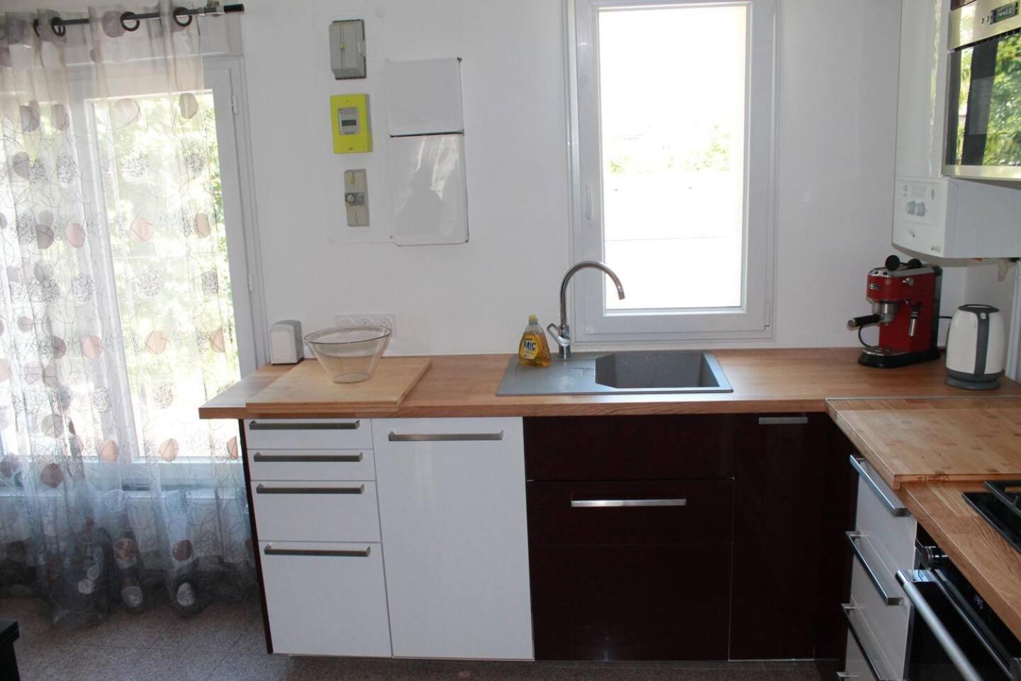 Apartamento Gheddachi Gentilly Exterior foto