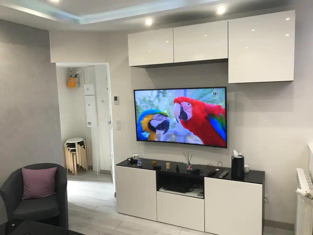 Apartamento Gheddachi Gentilly Exterior foto