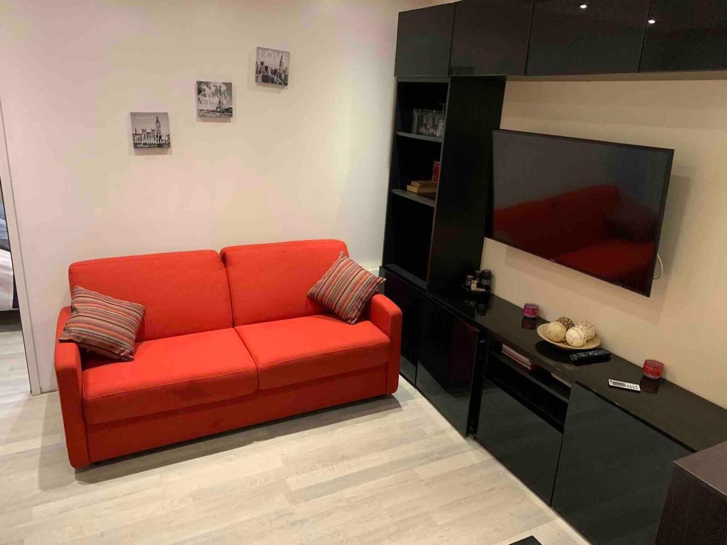 Apartamento Gheddachi Gentilly Exterior foto