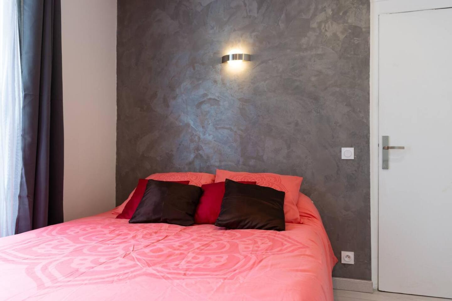 Apartamento Gheddachi Gentilly Exterior foto