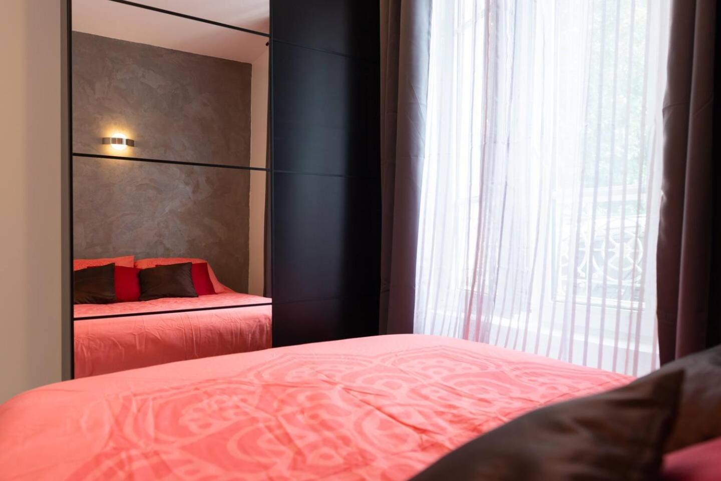 Apartamento Gheddachi Gentilly Exterior foto