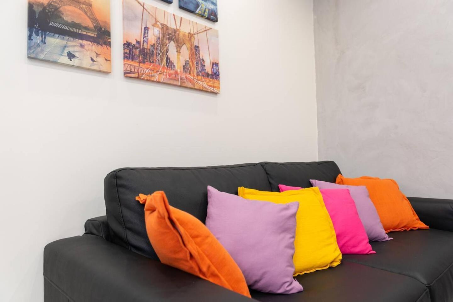 Apartamento Gheddachi Gentilly Exterior foto