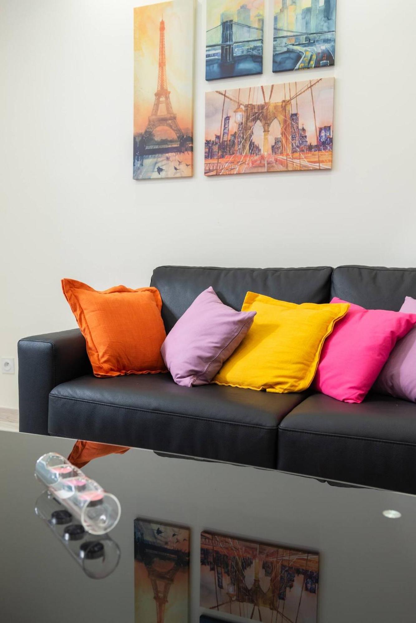 Apartamento Gheddachi Gentilly Exterior foto